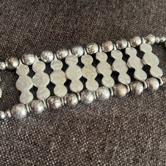 LUCKY BRAND FAUX TURQUOISE BEADED SILVER WIDE BRACELET - Picture 8 of 9